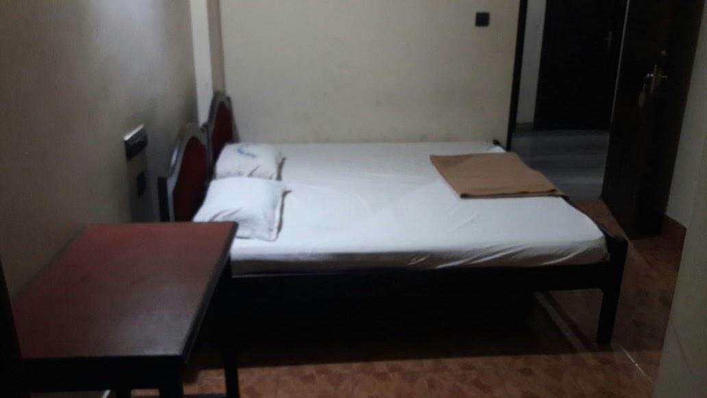 Poonthanam Guest House Guruvāyūr Esterno foto